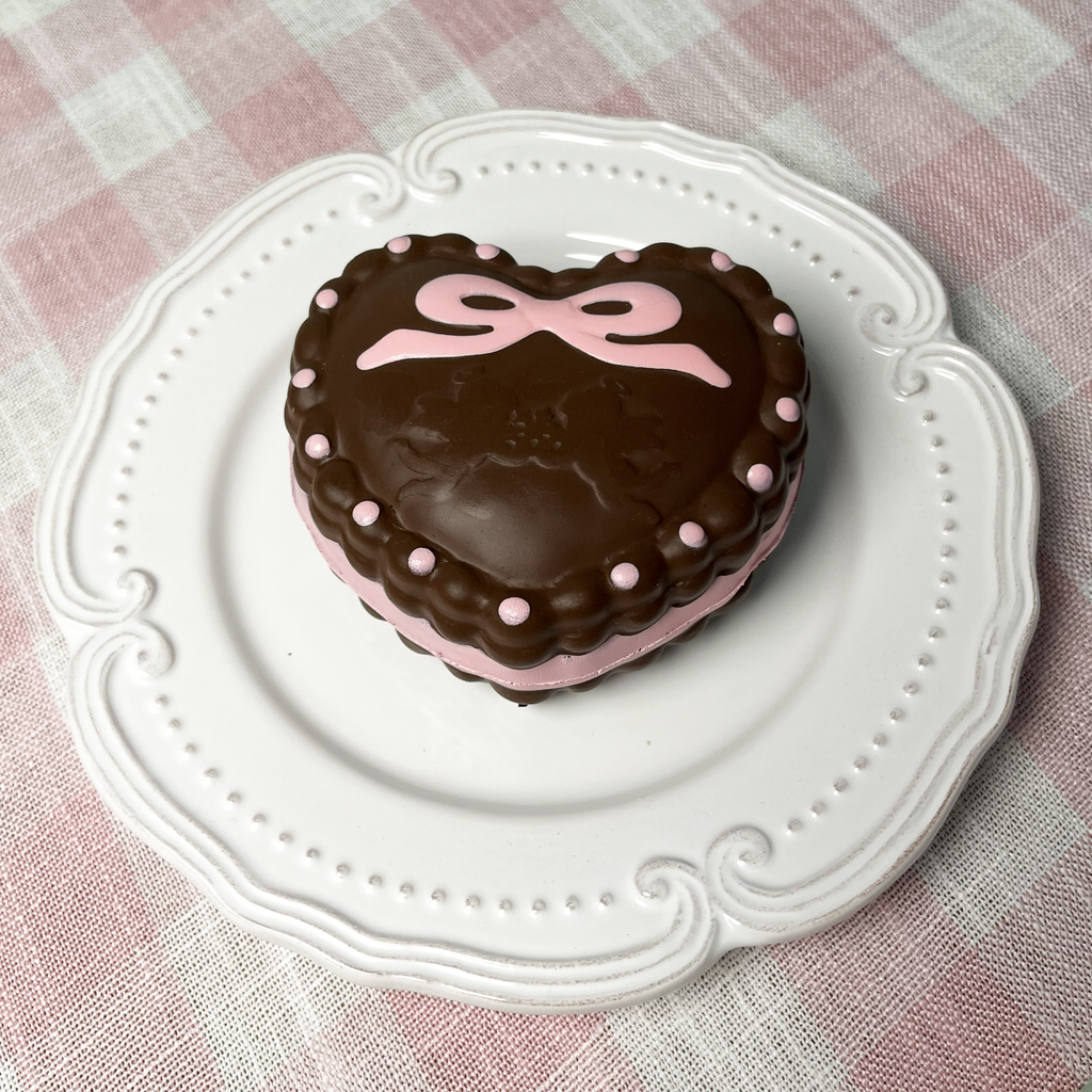 Heart Cake Squishy (Lisa)