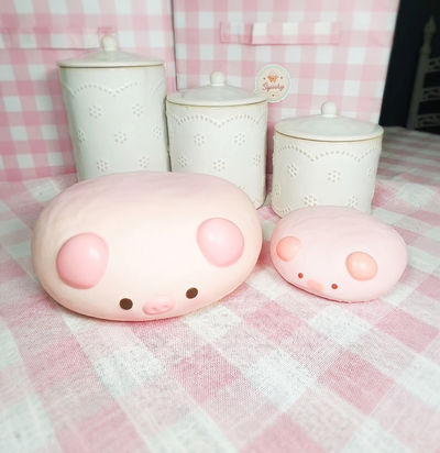 Baby Pig Bun Squishy (Moozy)