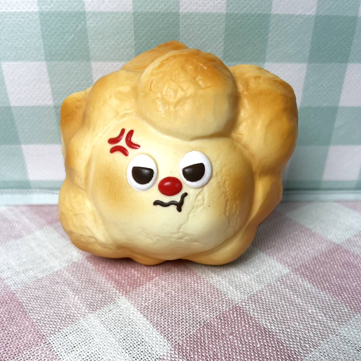 Red-Nosed Grumpy Popcorn Squishy (Mido)